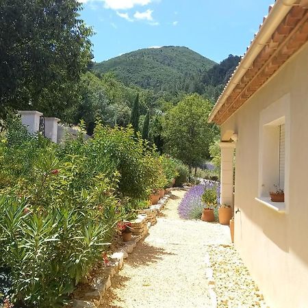 Bed and Breakfast La Benvingude Nyons Exterior foto